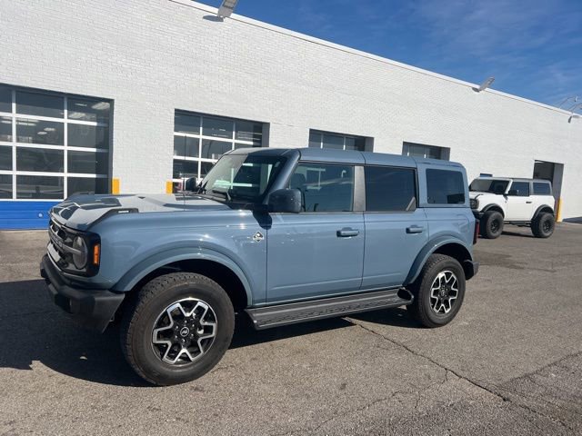 Used 2025 Ford Bronco Outer Banks video 2