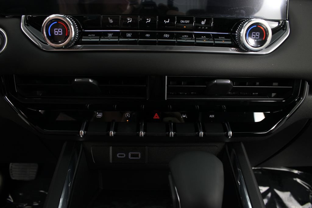 New 2026 GMC Canyon Elevation w/ Convenience Package AWD/4WD image 6