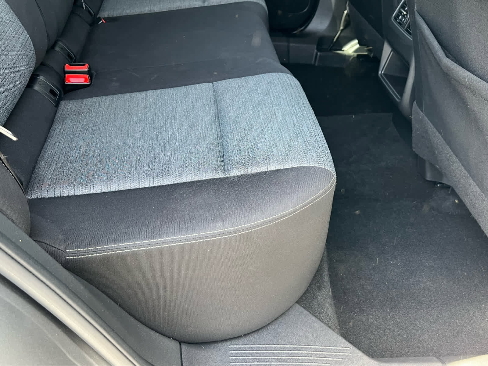 Used 2021 Nissan Rogue S image 20