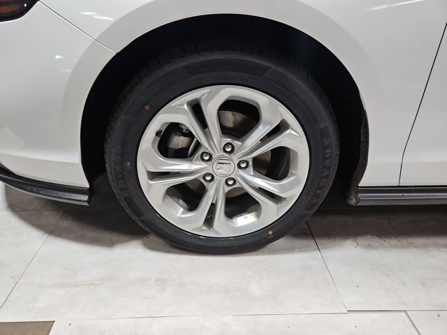 Certified 2023 Honda Accord LX image 21