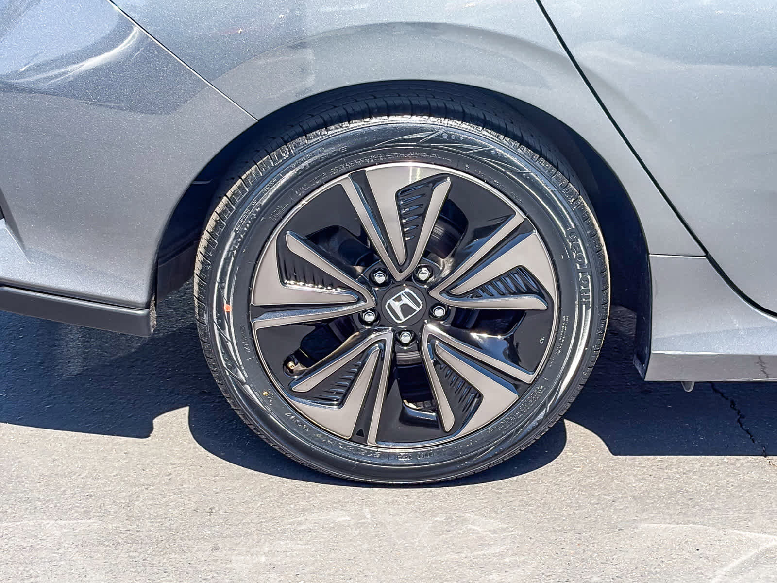 Used 2019 Honda Civic EX image 10