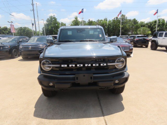 Used 2024 Ford Bronco Outer Banks AWD/4WD image 4