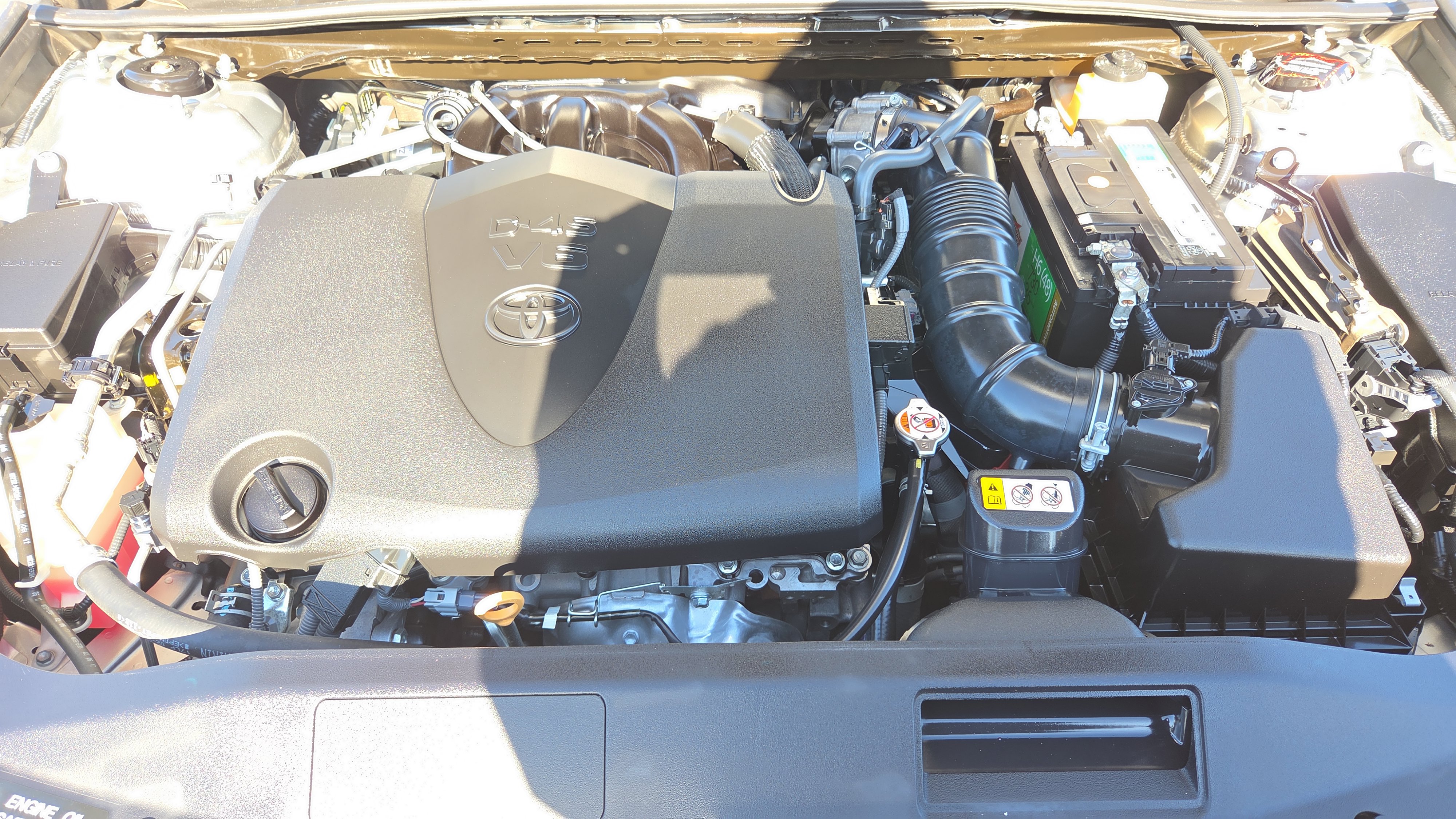 Used 2018 Toyota Camry XSE image 30