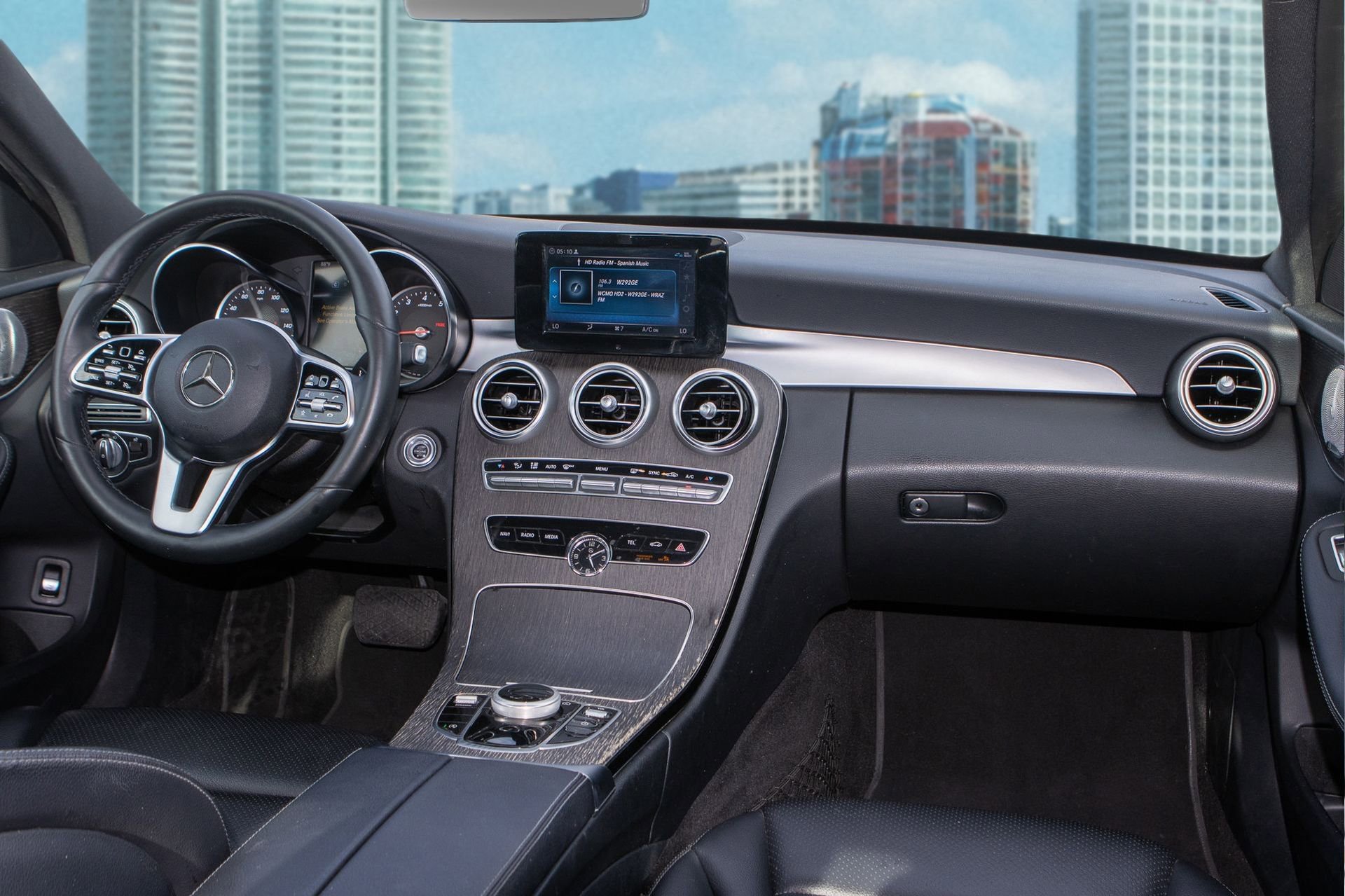 Used 2019 Mercedes-Benz C 300 4MATIC Sedan w/ Premium Package image 19