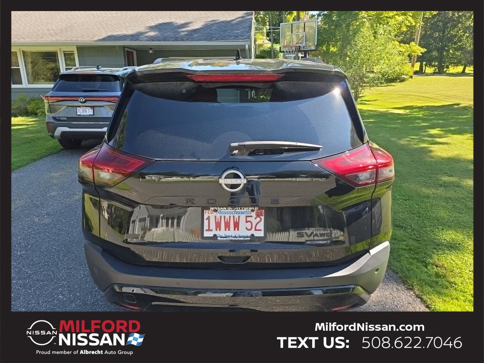 Certified 2023 Nissan Rogue SV w/ SV Premium B Package AWD/4WD image 4