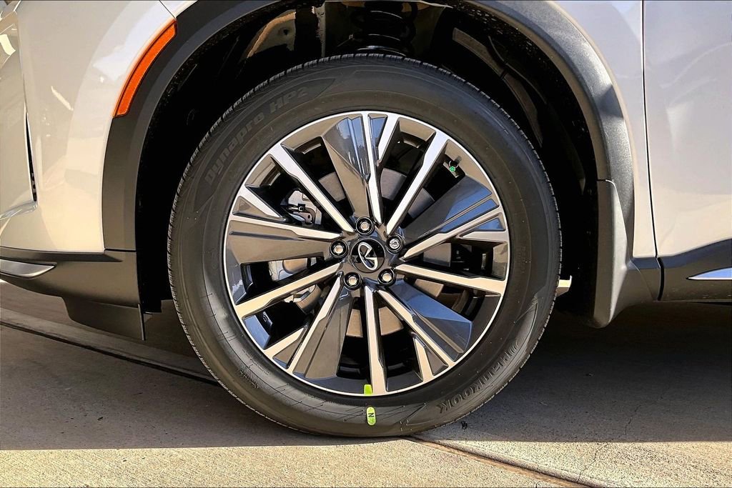 New 2026 INFINITI QX60 Luxe w/ Cargo Package image 21