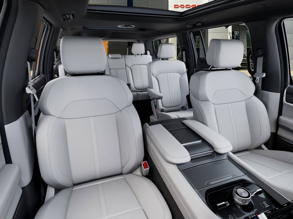 New 2026 Jeep Grand Wagoneer Summit image 16