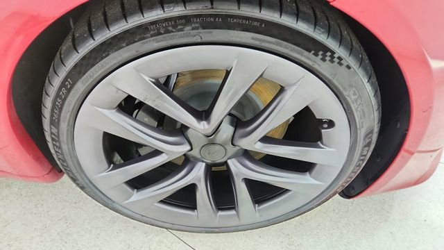 Used 2022 Tesla Model S image 56