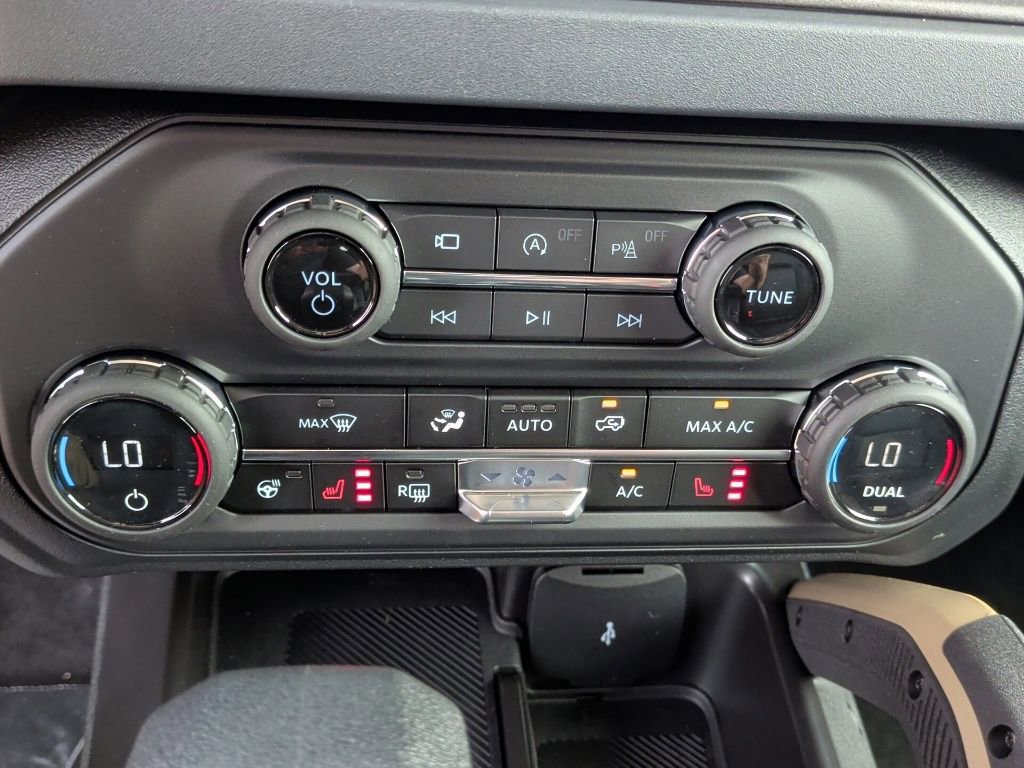 New 2026 Ford Bronco Badlands AWD/4WD image 28