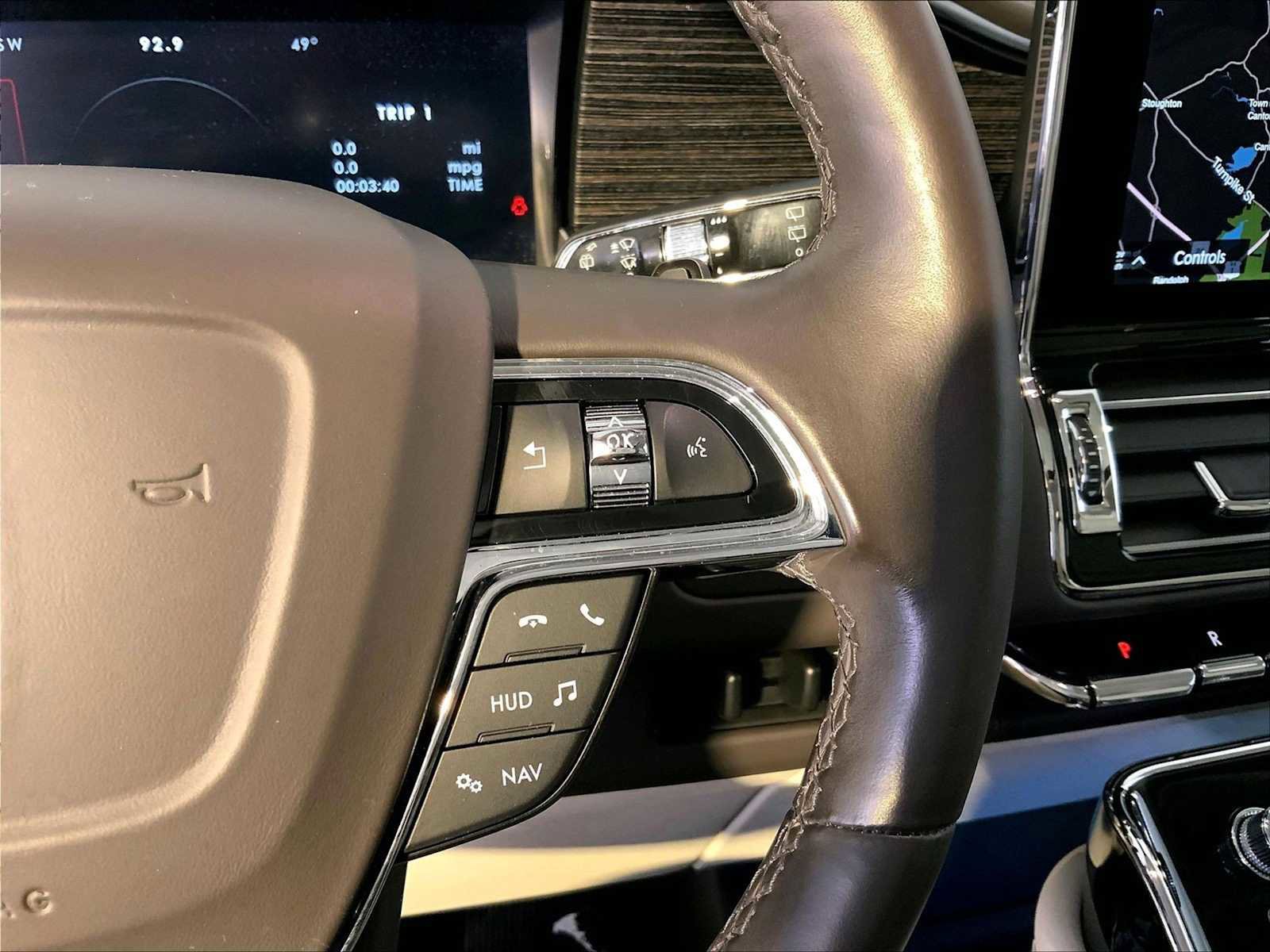 Used 2021 Lincoln Navigator Black Label AWD/4WD image 28