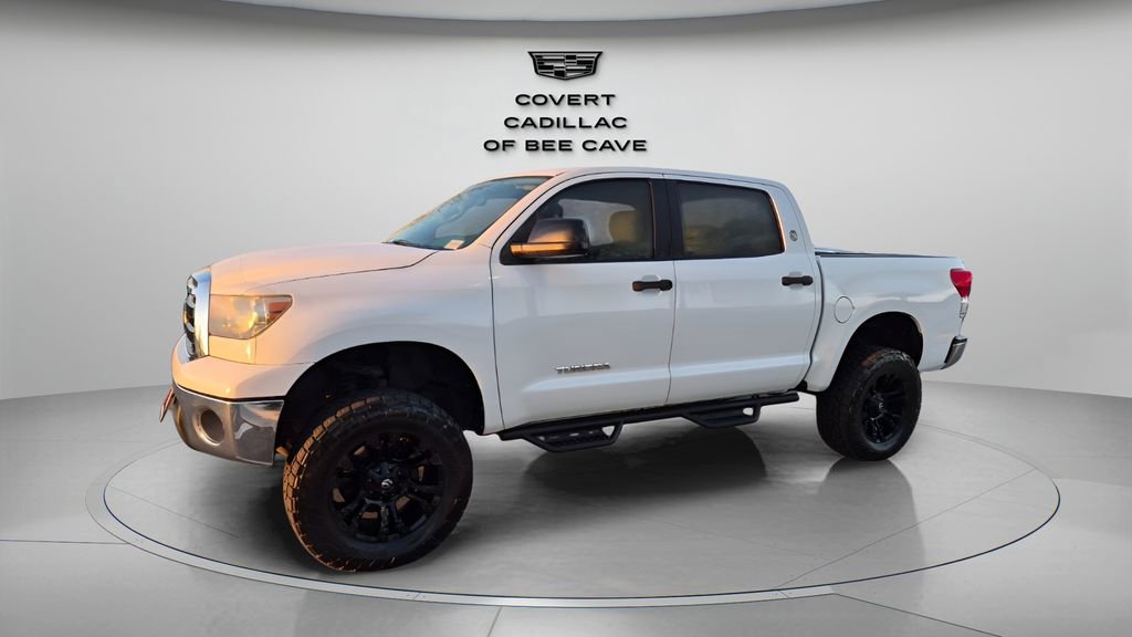 Used 2013 Toyota Tundra 4x4 CrewMax w/ Tow Pkg image 4