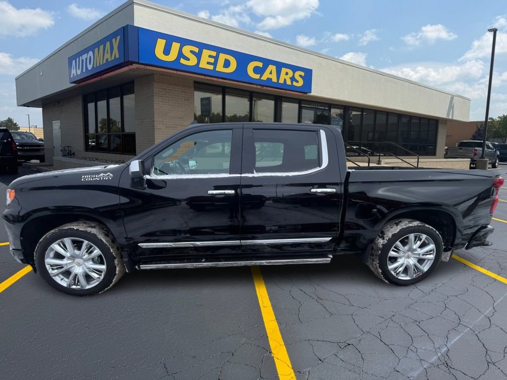 Used 2025 Chevrolet Silverado 1500 High Country image 8