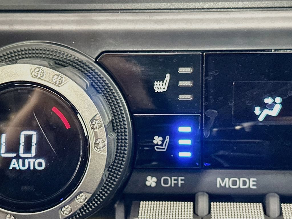 Certified 2026 Toyota 4Runner Limited AWD/4WD image 21
