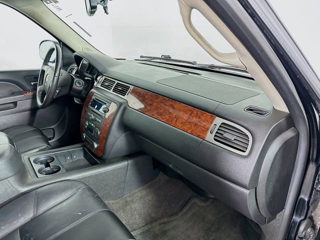 Used 2014 Chevrolet Tahoe LT RWD image 31