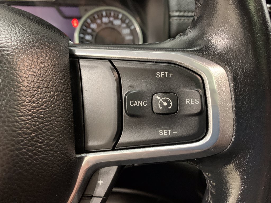 Used 2023 RAM 1500 Laramie AWD/4WD image 13