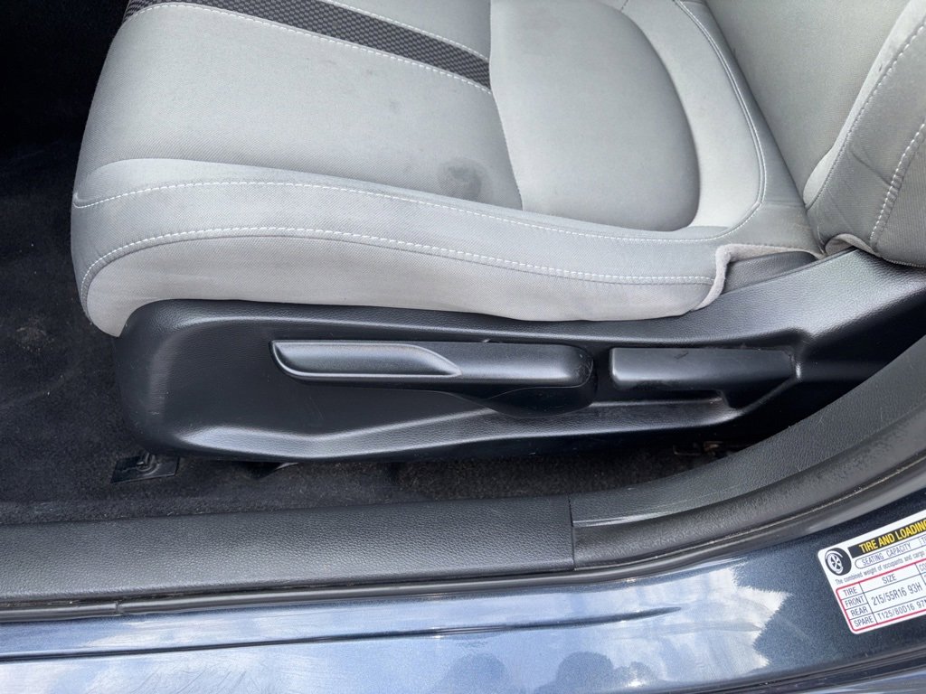 Used 2019 Honda Civic LX image 10