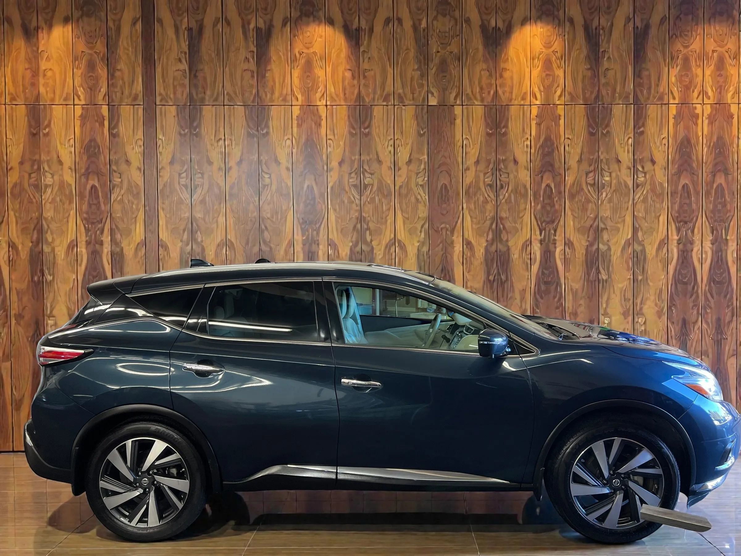 Used 2017 Nissan Murano Platinum w/ Platinum Technology Package image 8