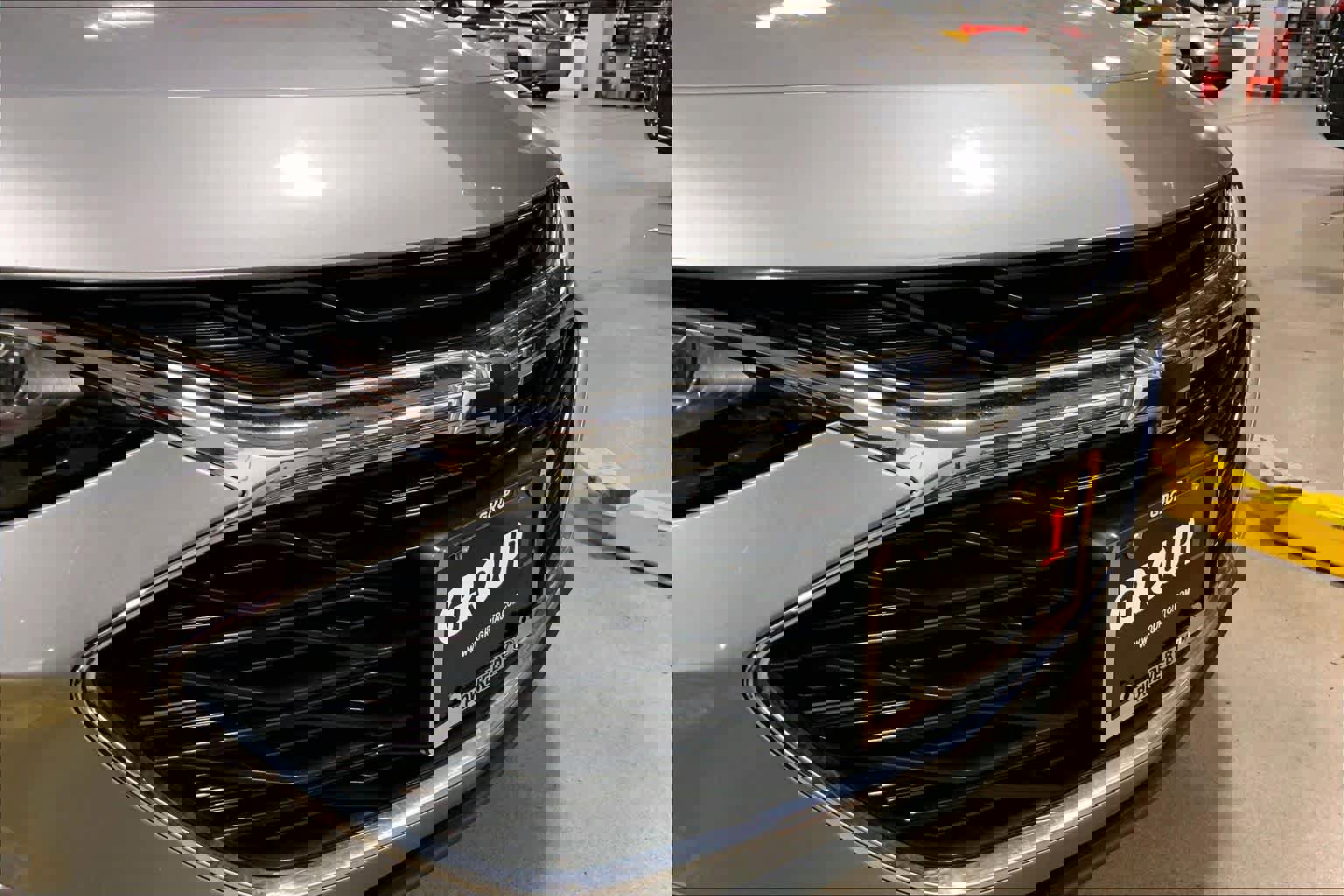 Used 2023 Chevrolet Malibu RS FWD image 30