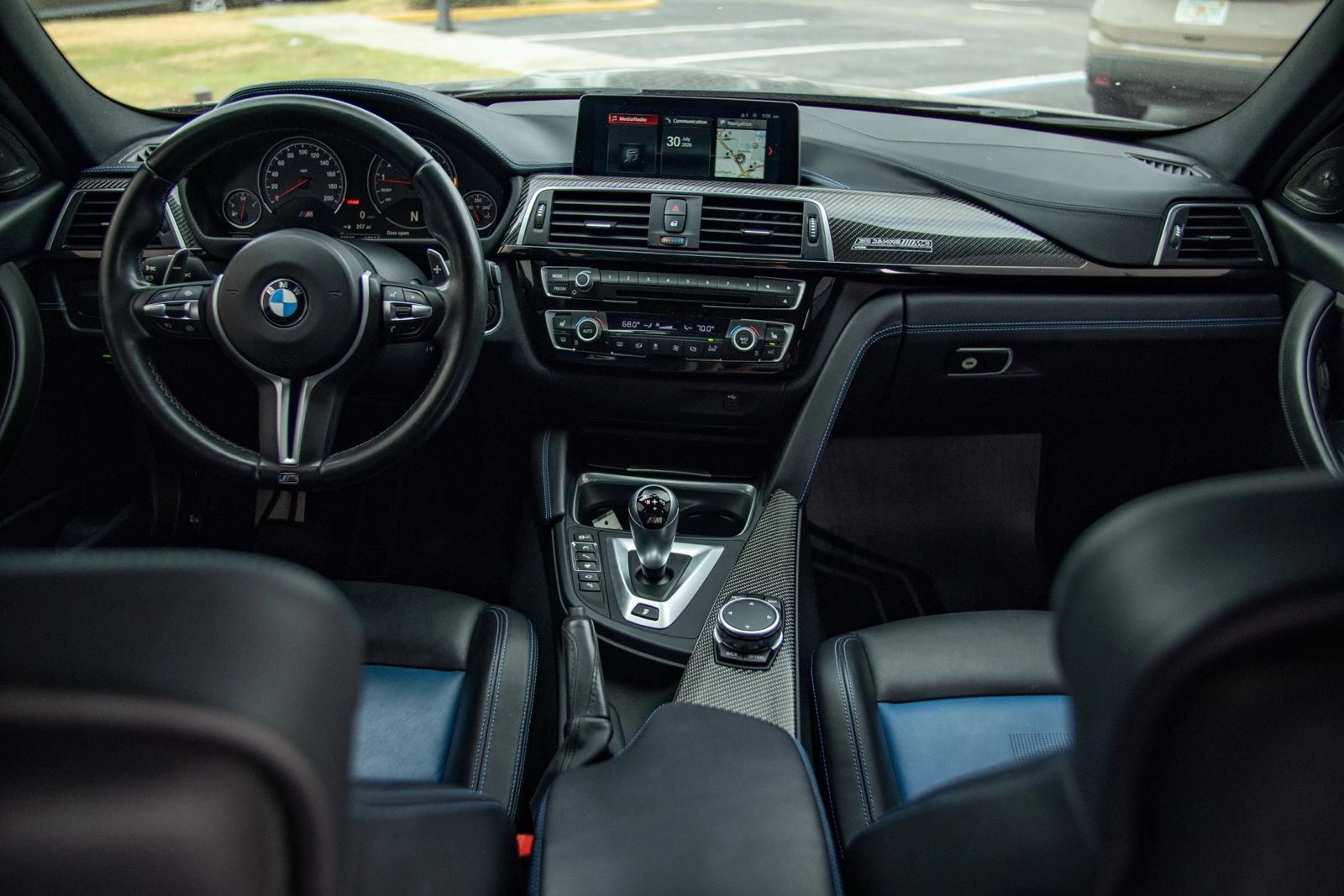 Used 2017 BMW M3 RWD image 43