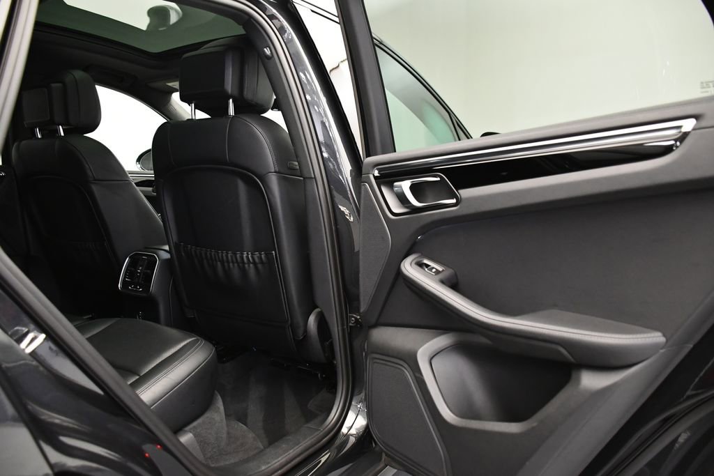 Used 2024 Porsche Macan S image 55