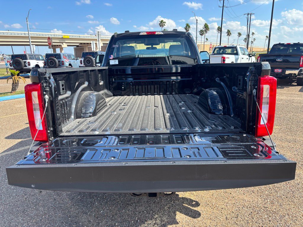 New 2026 Ford F350 XL w/ XL Driver Assist Package RWD image 22