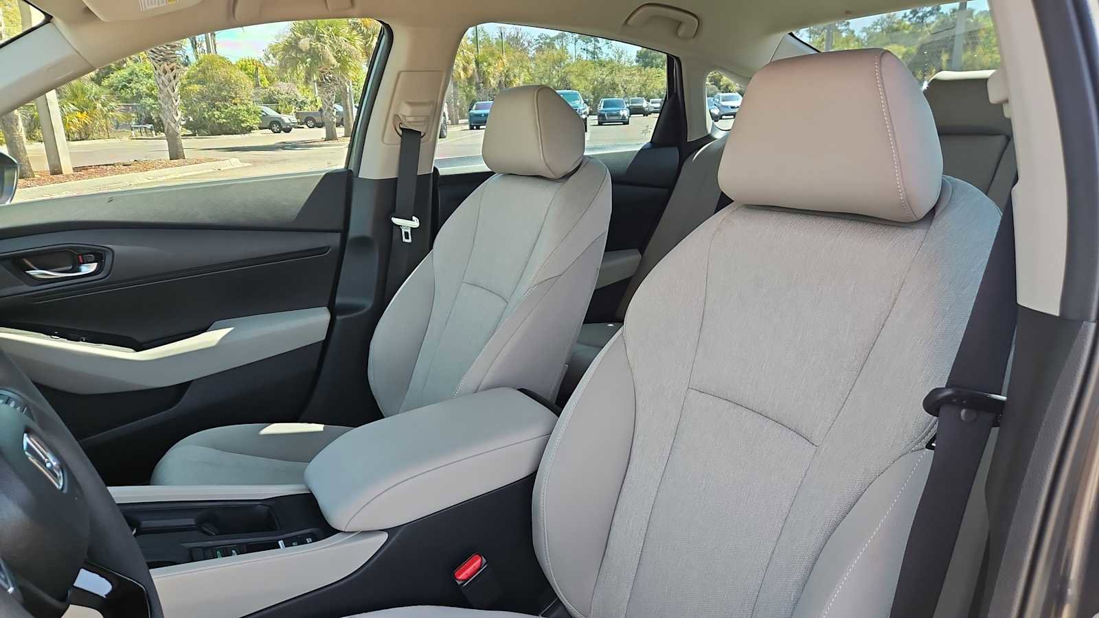 Certified 2025 Honda Accord LX image 13