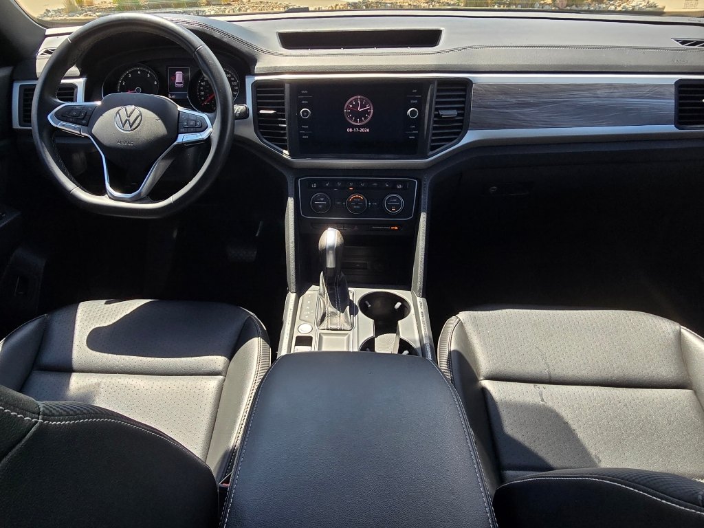 Used 2021 Volkswagen Atlas Cross Sport SE w/ Panoramic Sunroof Package FWD image 26