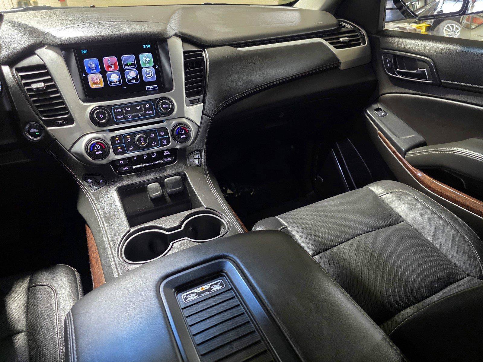 Used 2017 GMC Yukon SLT AWD/4WD image 18