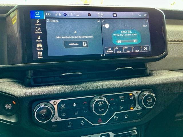 Used 2024 Jeep Wrangler Sport S image 25