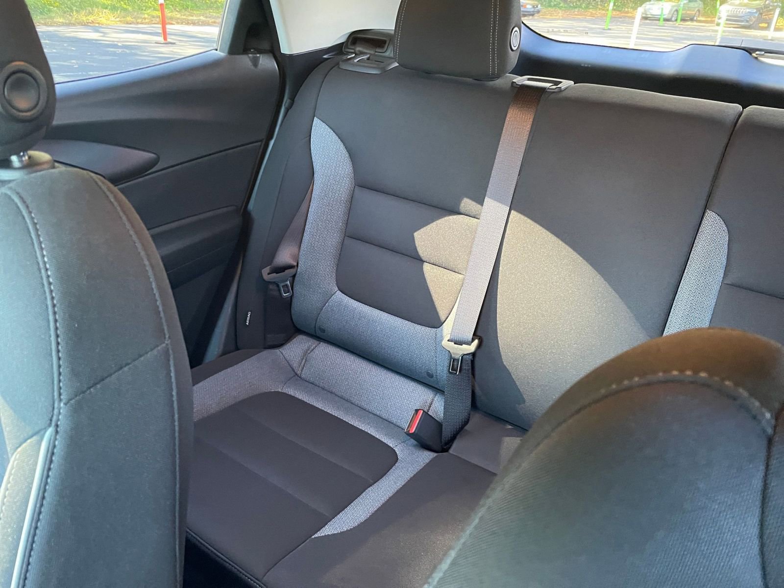 Used 2025 Chevrolet TrailBlazer LT image 35