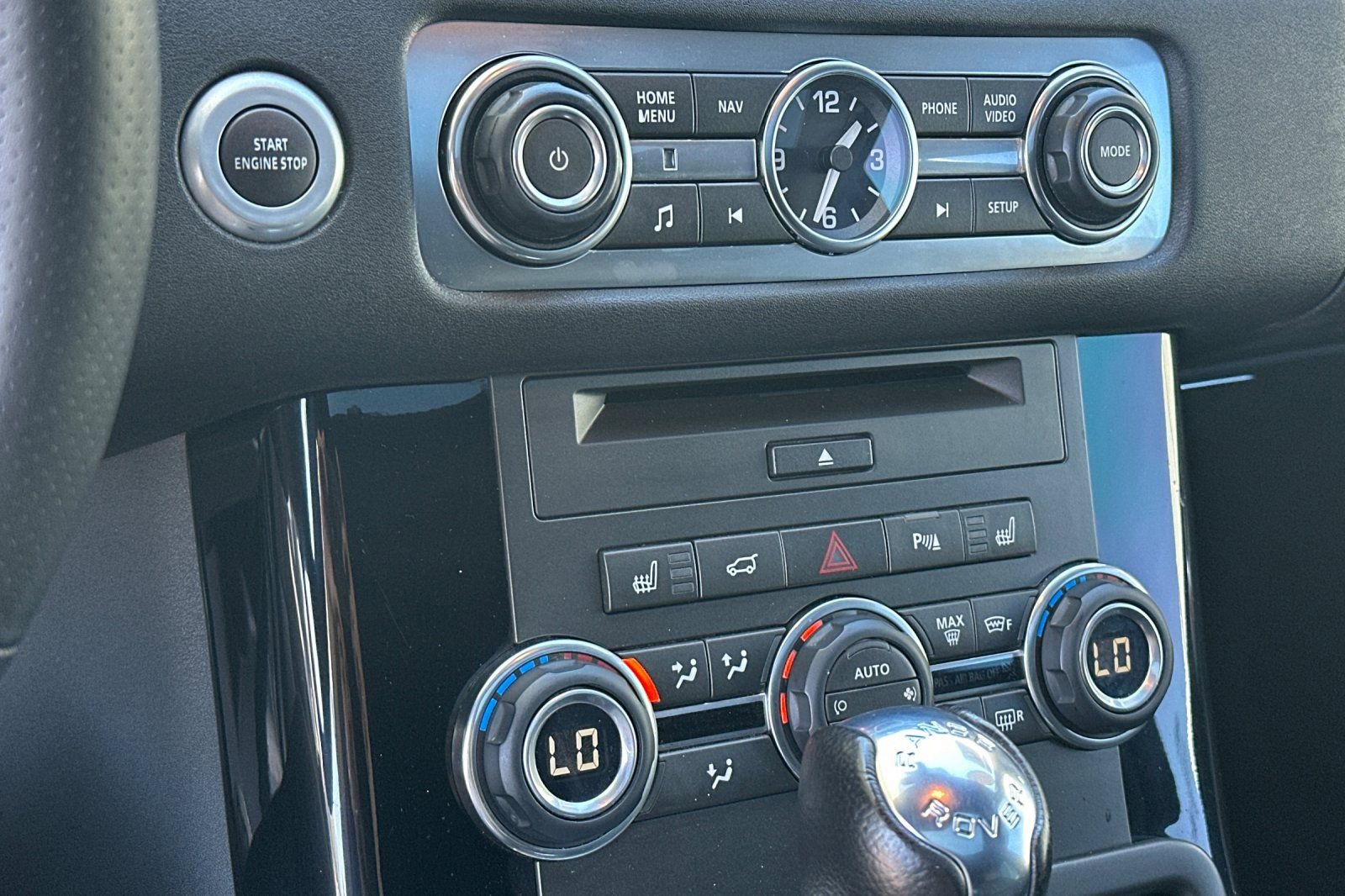 Used 2013 Land Rover Range Rover Sport Supercharged AWD/4WD image 24