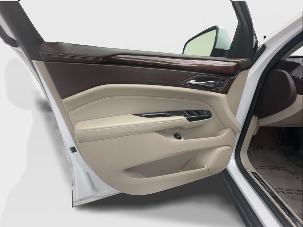 Used 2015 Cadillac SRX Luxury FWD image 20