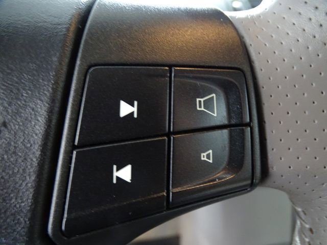 Used 2007 Volvo C70 T5 image 8