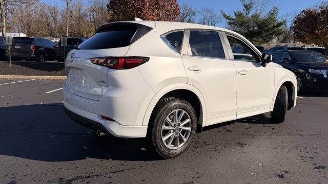 Used 2025 MAZDA CX-5 AWD 2.5 S w/ Select Package image 3