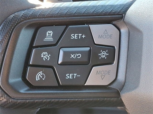 Used 2025 Ford Mustang Dark Horse image 17