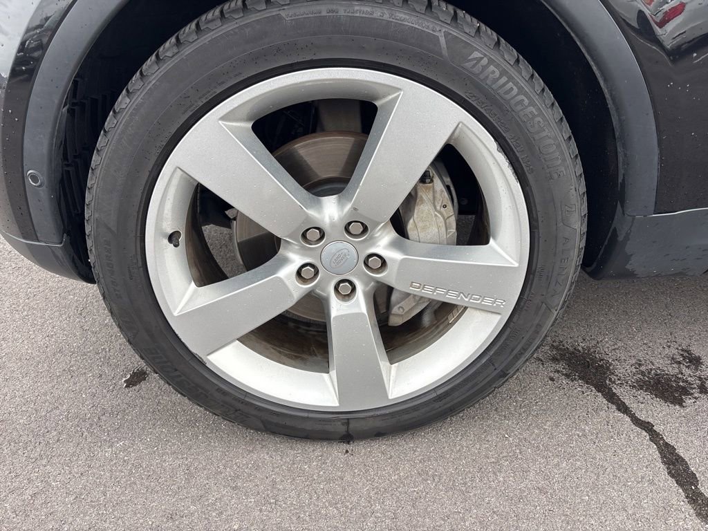 Used 2020 Land Rover Discovery HSE image 9