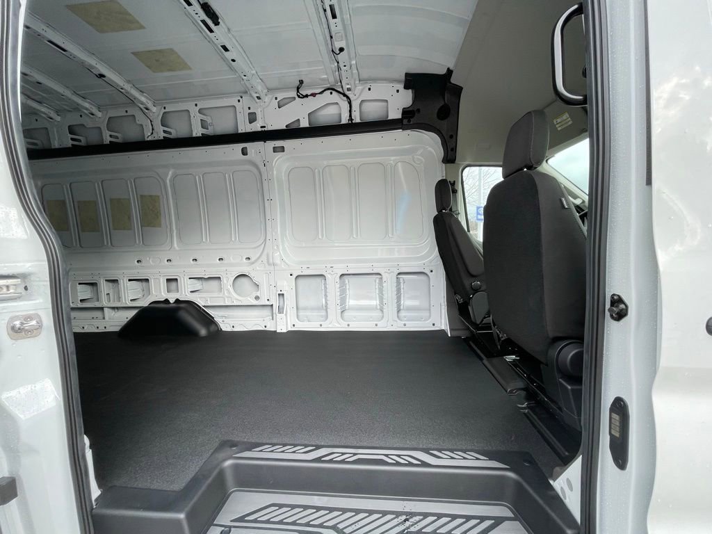 New 2026 Ford Transit 250 148 High Roof Extended image 14