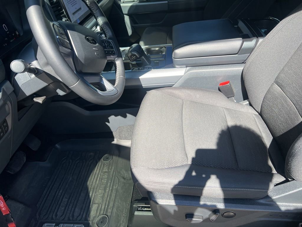 Used 2025 Ford F150 XLT w/ Equipment Group 302A MID AWD/4WD image 8