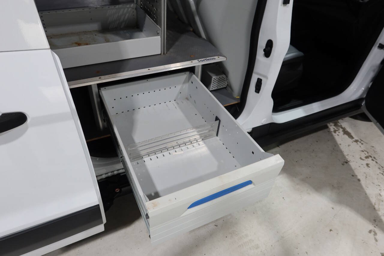 Used 2016 Ford Transit Connect XL FWD image 17