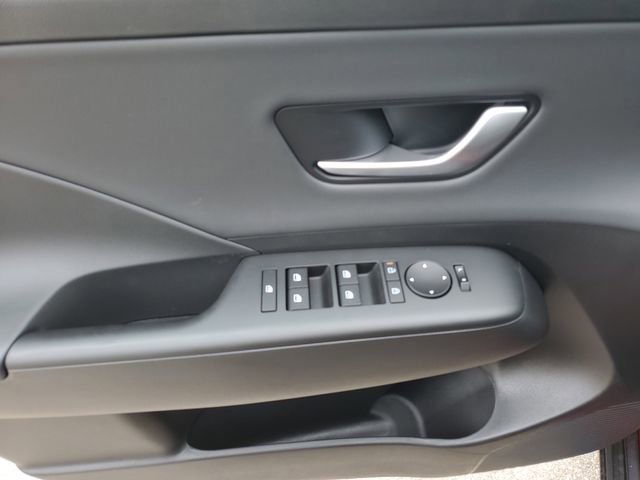 New 2026 Hyundai Kona SEL Premium image 18