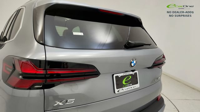 Used 2025 BMW X5 sDrive40i w/ Parking Assistance Package RWD image 26