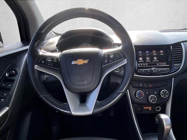 Used 2021 Chevrolet Trax LT w/ Driver Confidence Package FWD image 7