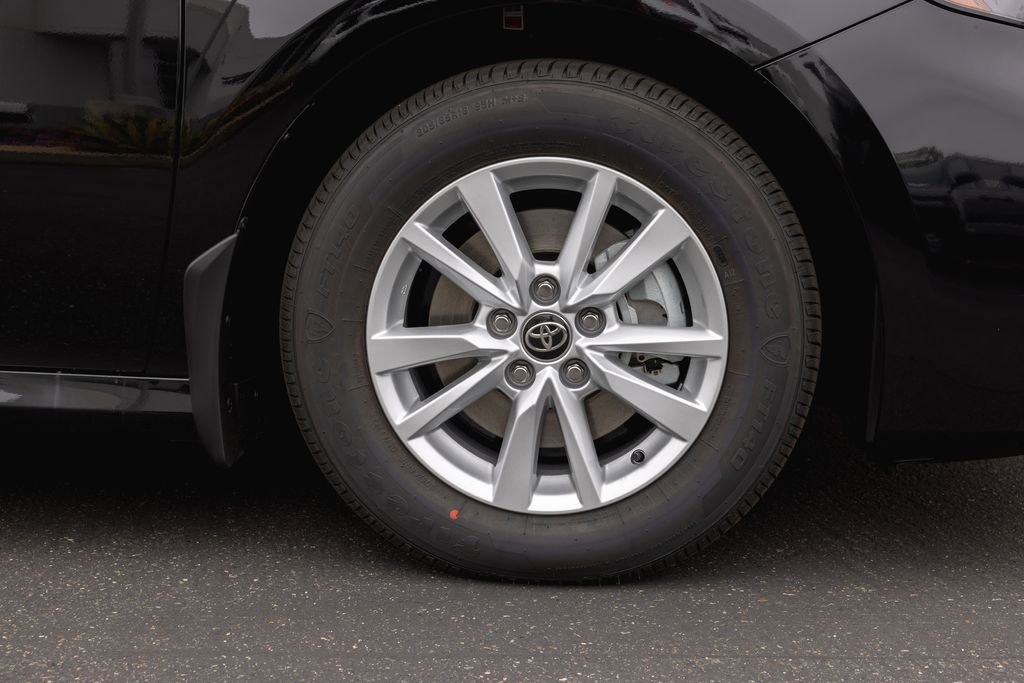 New 2026 Toyota Camry LE image 4