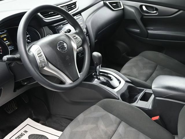 Used 2016 Nissan Rogue SV image 17