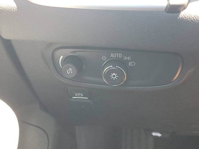 Certified 2024 GMC Terrain SLE w/ Driver Convenience Package FWD image 19