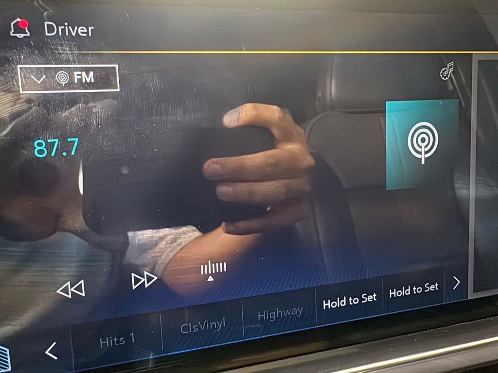 Used 2024 Chevrolet Silverado 3500 High Country w/ High Country Premium Package image 35