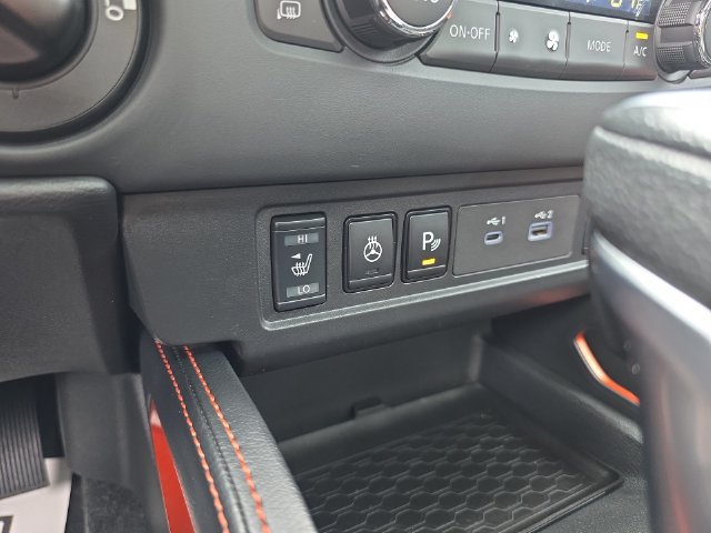 Certified 2023 Nissan Frontier PRO-4X w/ Pro-4X Premium Package AWD/4WD image 32