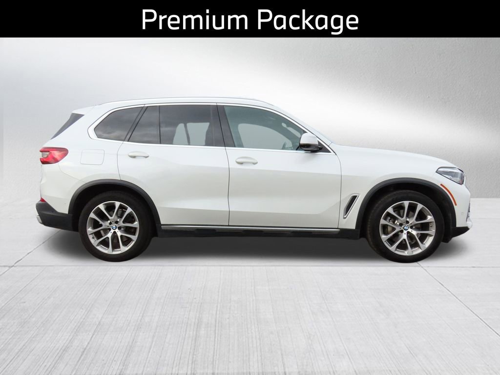Used 2022 BMW X5 xDrive40i w/ Premium Package image 5