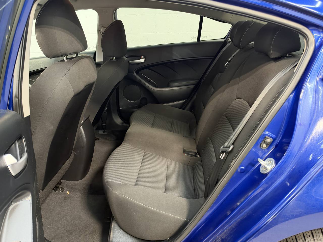 Used 2017 Kia Forte LX FWD image 24