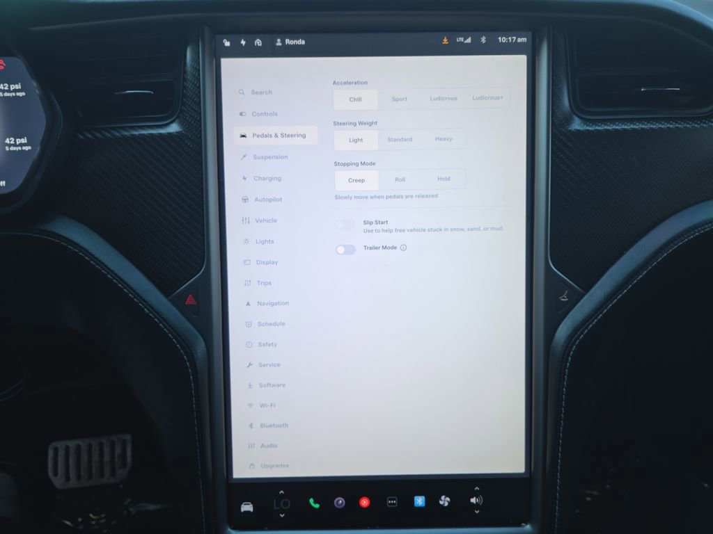 Used 2021 Tesla Model X Performance image 23